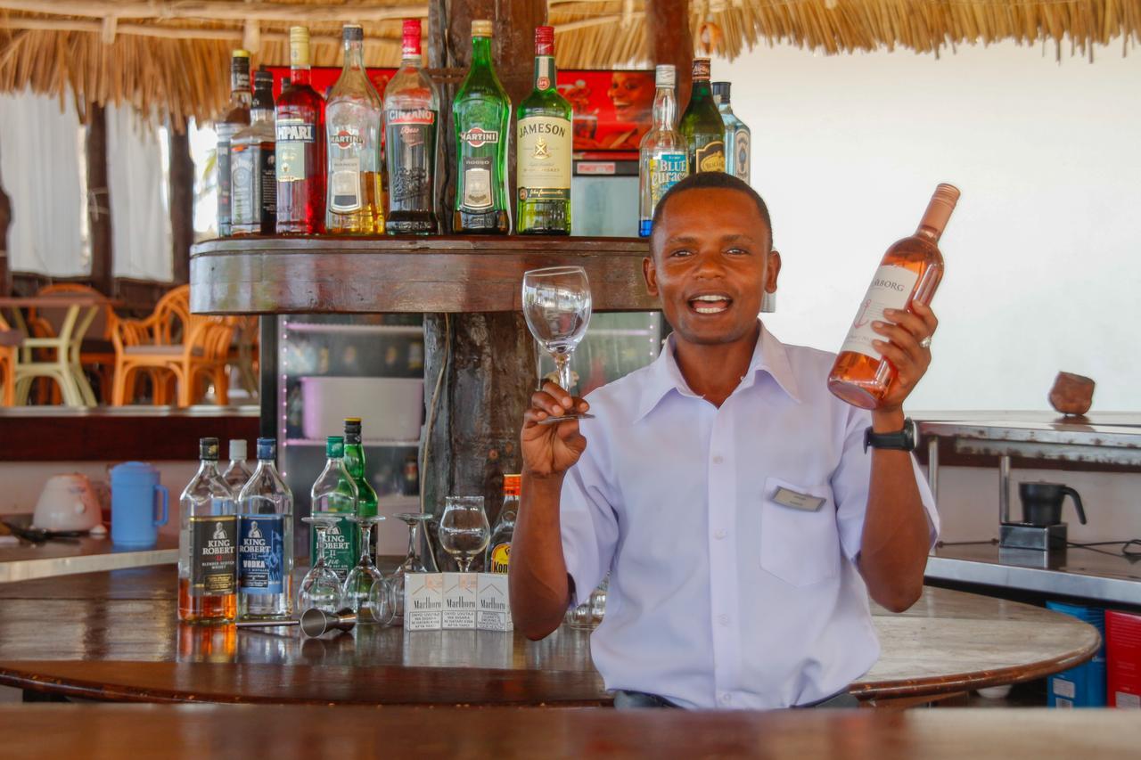 Zanzibar African Sun Sea Beach Resort & Spa מראה חיצוני תמונה